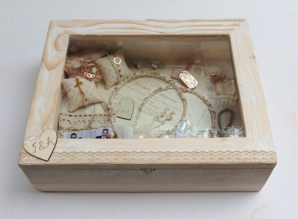 Circlet wedding box (Gold & Ivory) WB019
