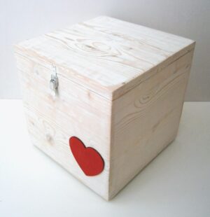 Toy chest Heart KP019