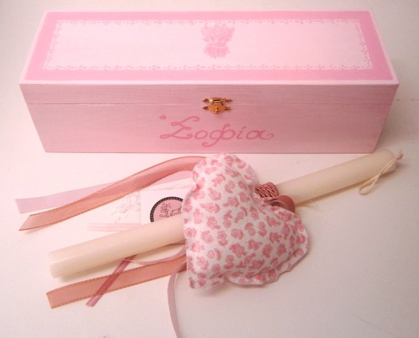 Baby’s Easter candle in a wooden box Pink Heart PLN006