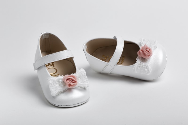 Handmade baptism hug shoes for newborn baby girls K2202E
