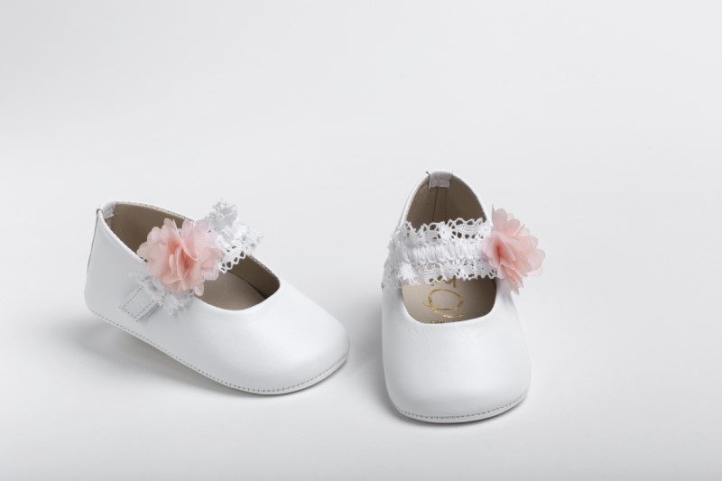 Handmade baptism hug shoes for newborn baby girls Κ2211Α