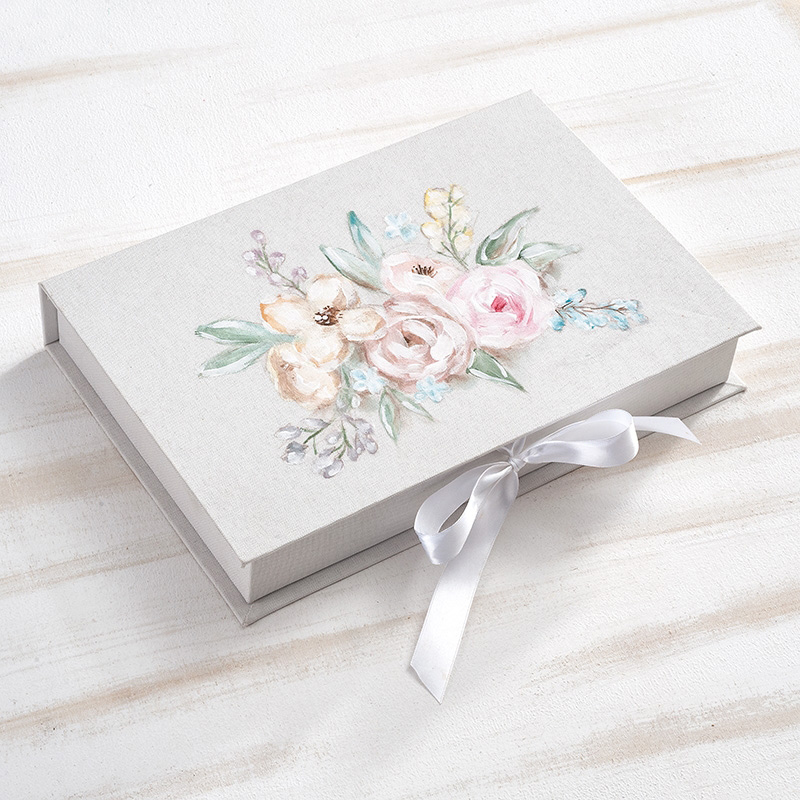 Circlet wedding boxes with flowers WB027
